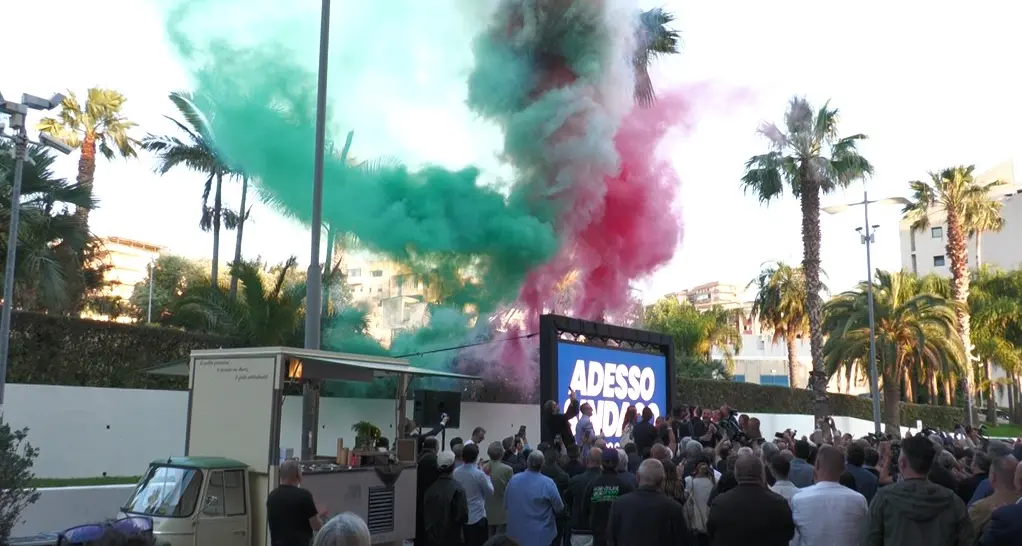 Cannizzaro sindaco di (Reggio) Calabria:\u00A0più che una vittoria un'investitura ma\u00A0ora arriva la sfida più difficile\n