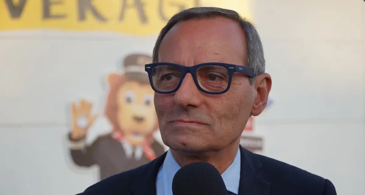 Reggio, Battaglia riconosce la sconfitta e promette: «Continuerò a servire la città con la stessa passione dai banchi dell'opposizione»\n