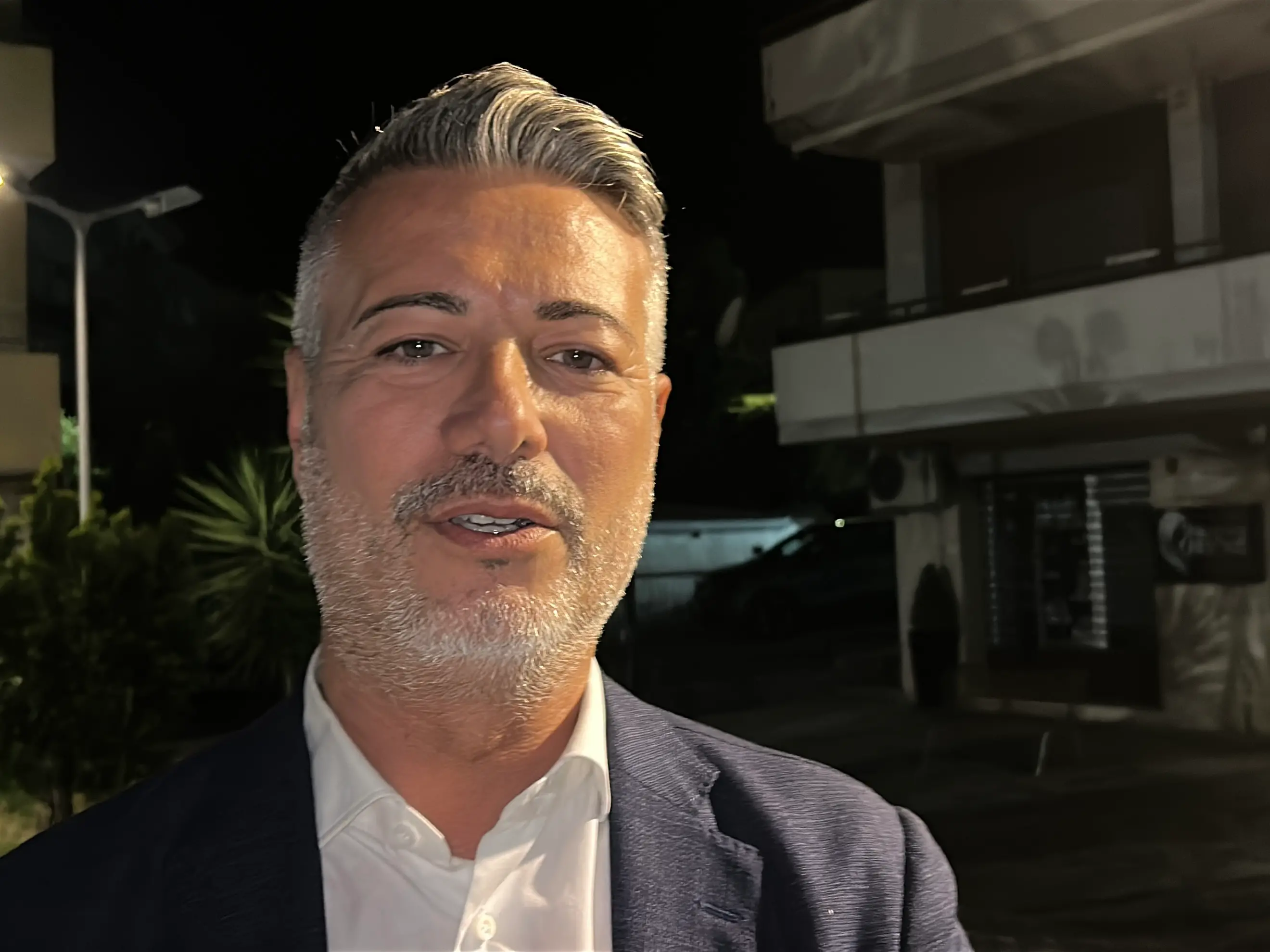Castrolibero, il nuovo sindaco Serra: «Ho la voce rotta dall’emozione» | VIDEO
