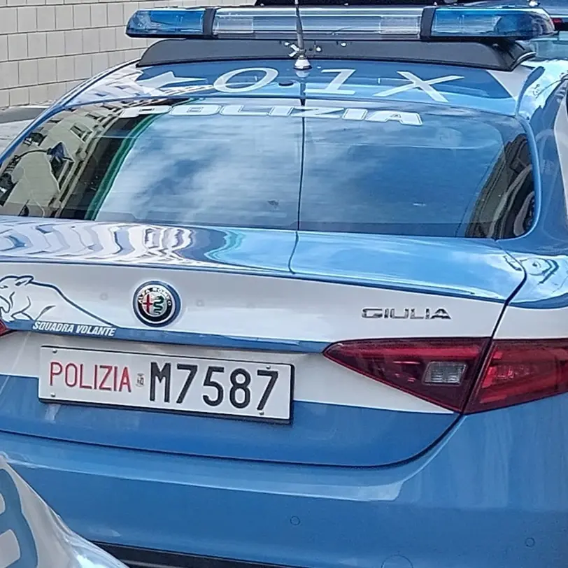 Droga a Reggio Calabria, smantellata piazza di spaccio attiva 24 ore su 24: misure cautelari per 32 persone\n