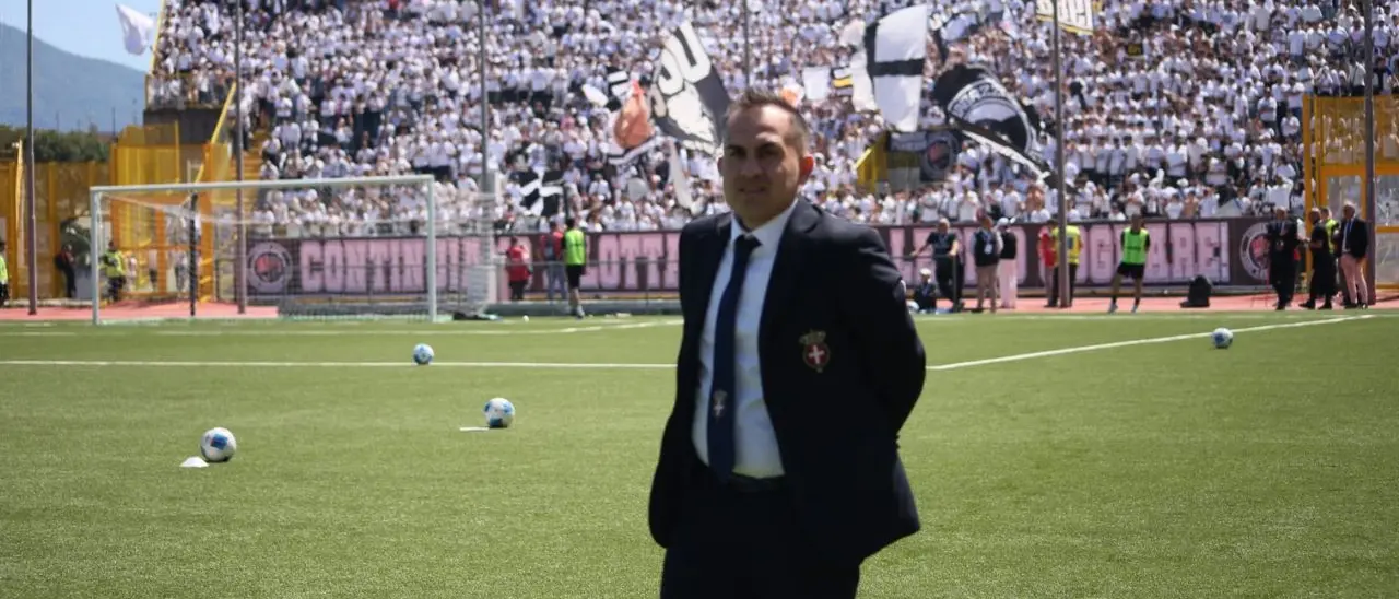 Rescissione consensuale tra il Savoia e Mazzei: il ds calabrese lascia con il dolce regalo della promozione in\u00A0Serie C\n