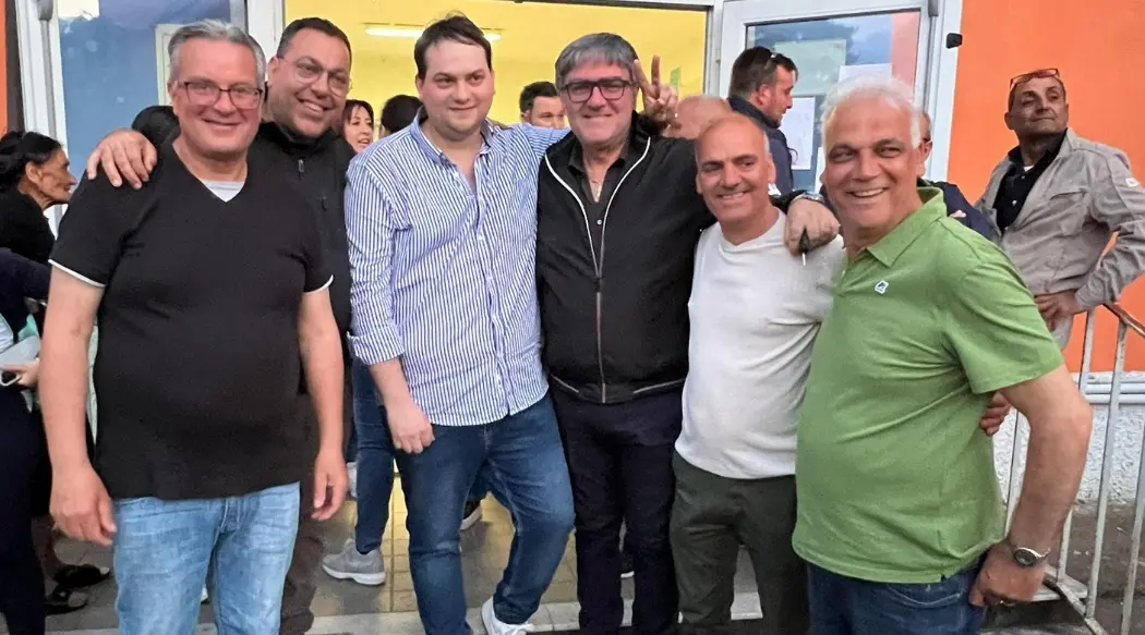 San Gregorio d’Ippona, Farfaglia riconfermato sindaco: battuto Lacquaniti con il 53,81% dei voti\n