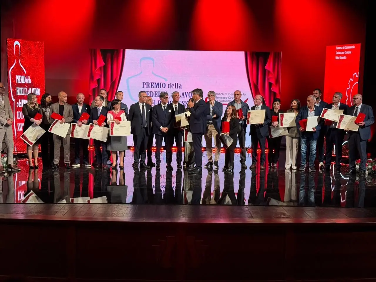 Ecco la Calabria dei lavoratori onesti e lontani dagli stereotipi ricorrenti – I PREMIATI