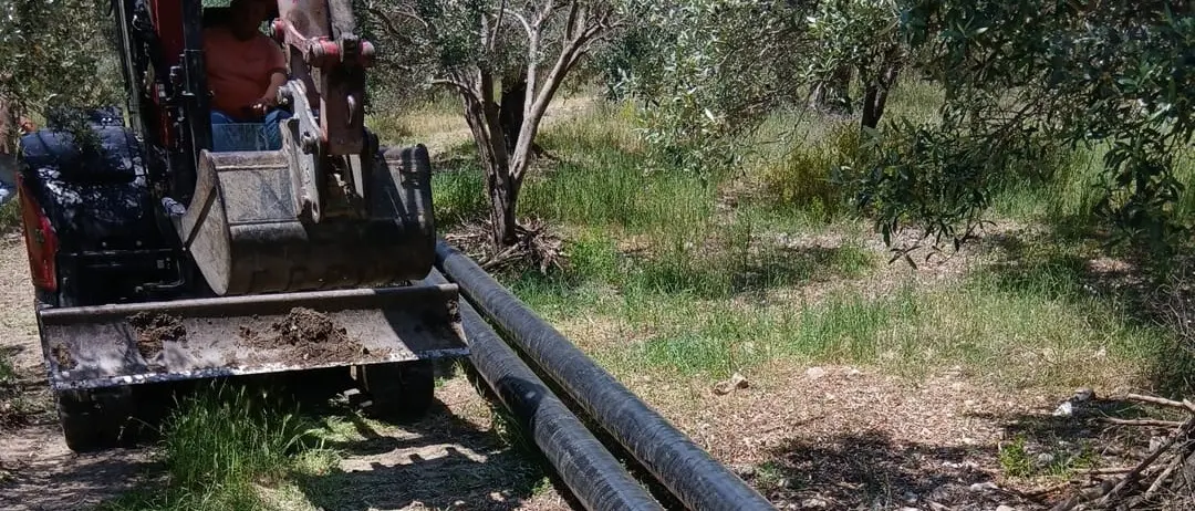Acqua pulita per il centro storico di Caulonia: partiti i lavori per l’impianto di dearsenificazione in località Amusa\n