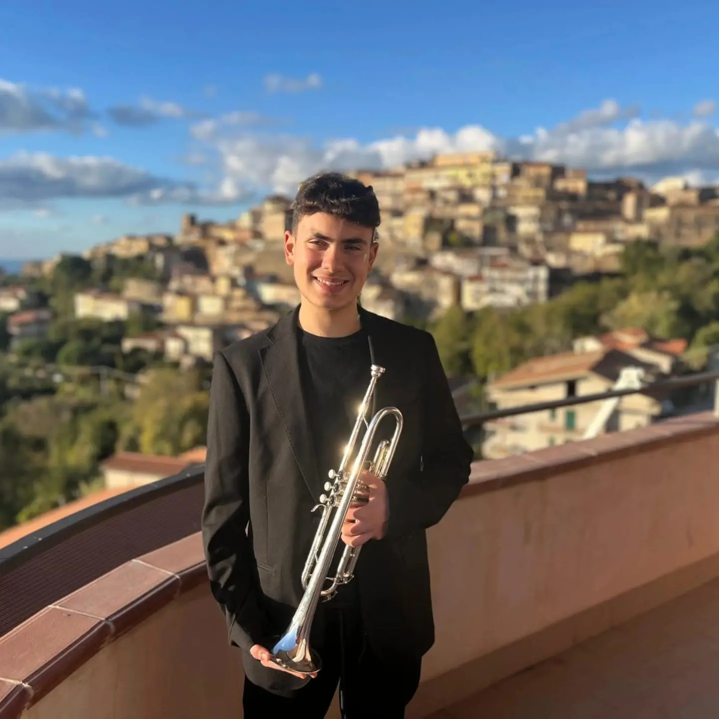 Il duo Giuseppe Pio La Serra - Daniele Paolillo in concerto alla Sala Musica di Laureana di Borrello\n