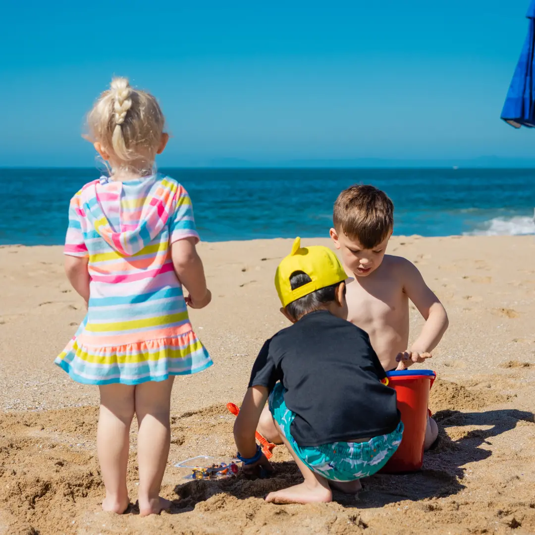 <p>Bandiere Verdi 2026, Calabria regina delle spiagge per bambini: ecco le 22 località premiate dai pediatri</p>