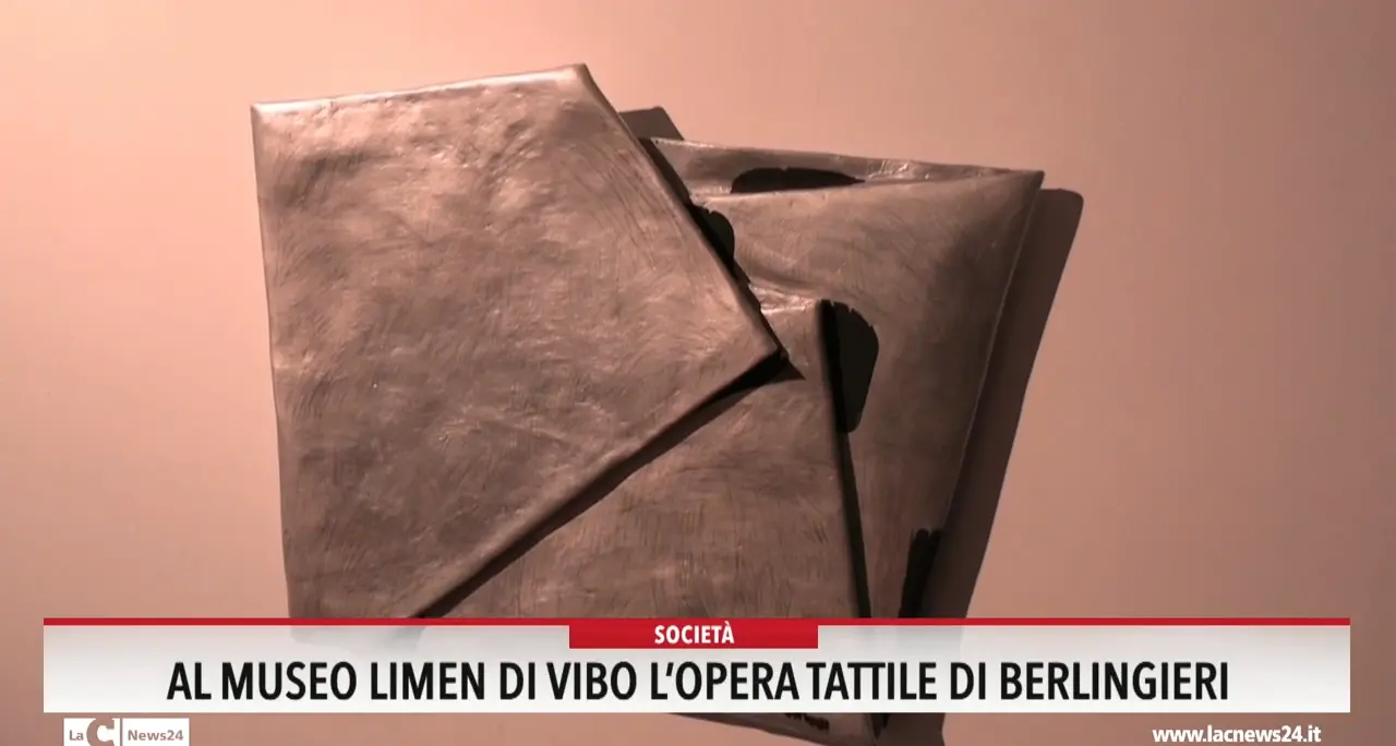 Al Museo Limen di Vibo l'opera tattile di Berlingieri