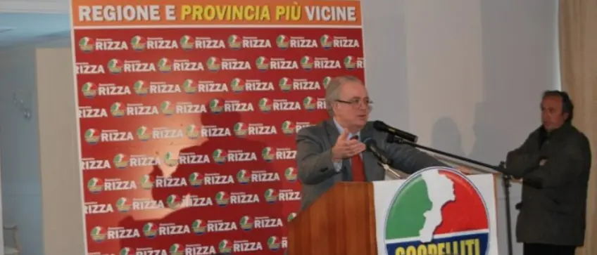 Addio a Domenico Rizza, l’ex assessore regionale muore a 84 anni all’ospedale di Catanzaro\n