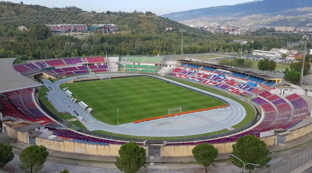 Stadio Marulla, i consiglieri dem di Palazzo dei Bruzi: «Negare nulla osta agli attuali gestori del Cosenza Calcio»\n