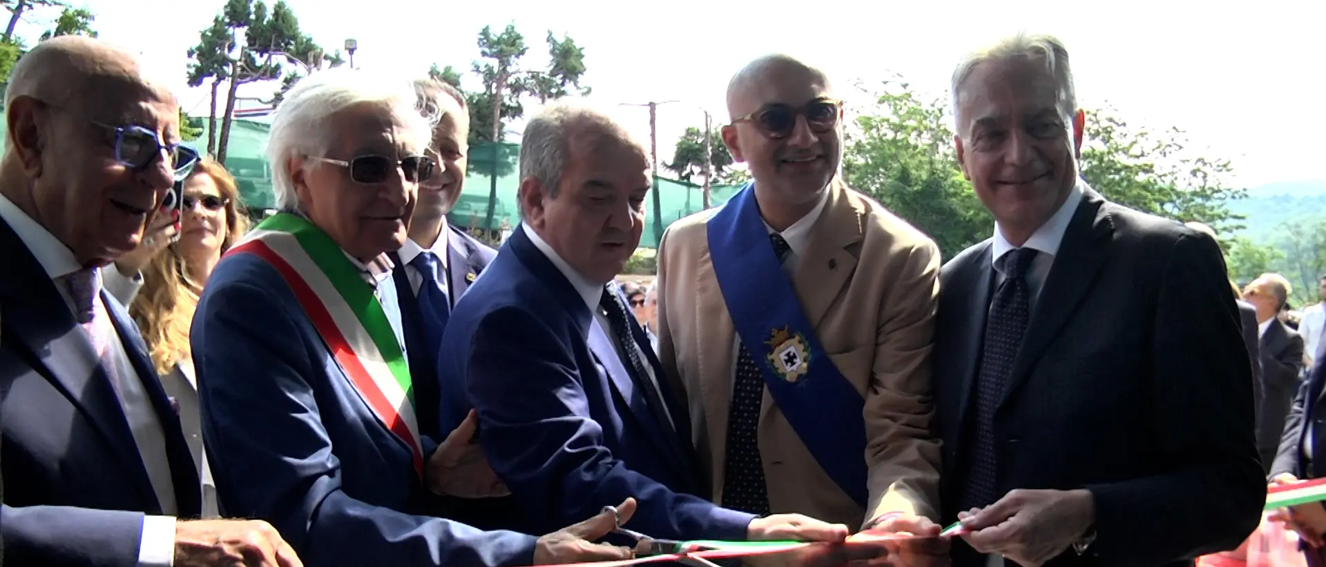 Un supermercato e un’area self\u00A0ad Altilia: l’inaugurazione di Contè e Mediocrati contro lo spopolamento\n