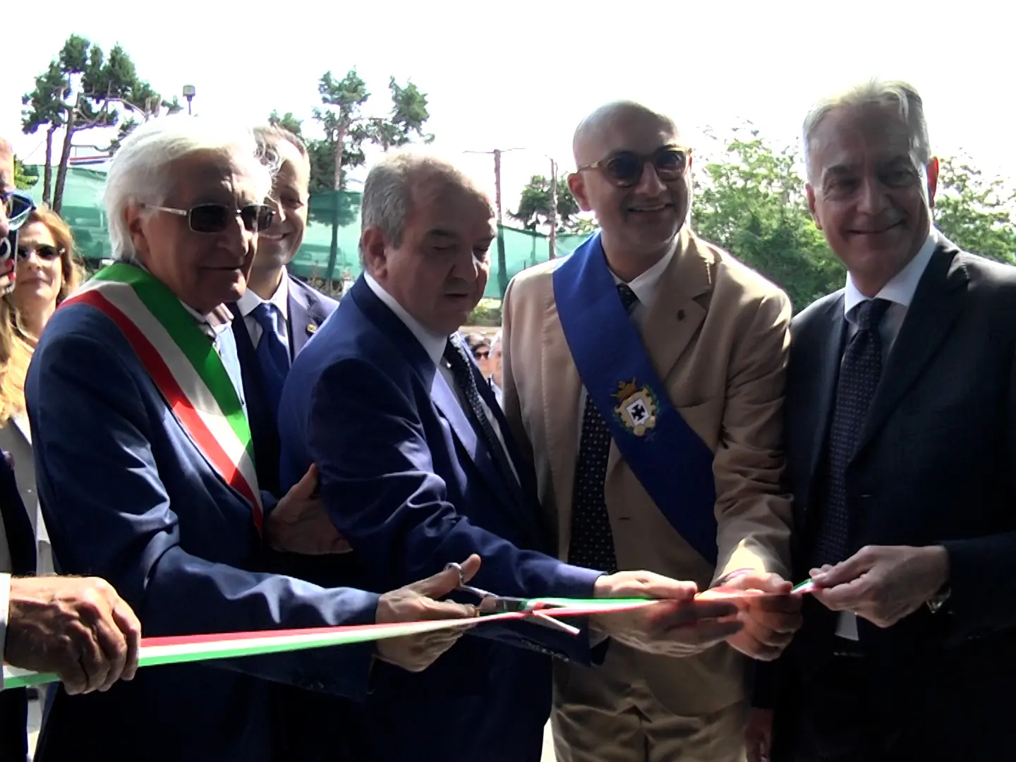 Un supermercato e un’area self ad Altilia: l’inaugurazione di Contè e Mediocrati contro lo spopolamento