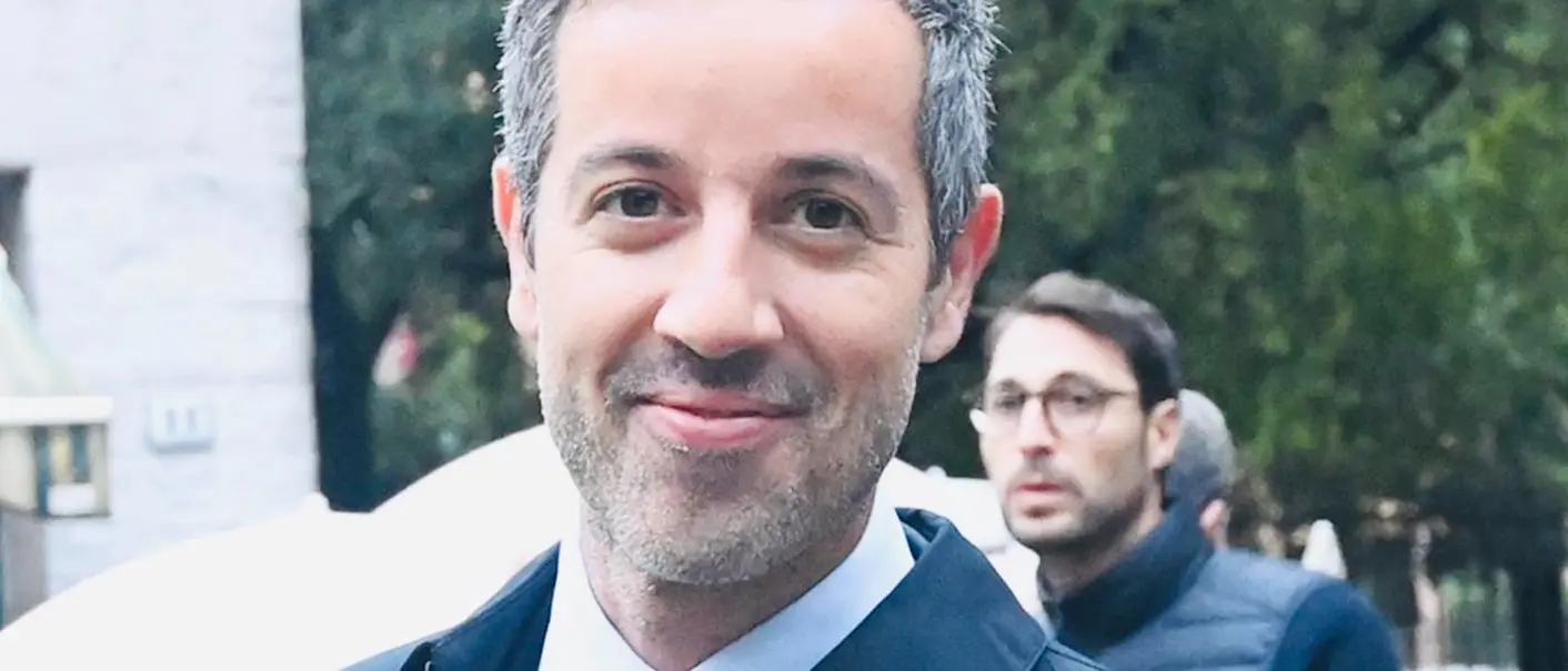 Calenda-Cannizzaro, tocca al senatore Lombardo il “passo indietro” sulle parole del leader nazionale: «Il sindaco è persona perbene e di grande esperienza»\n