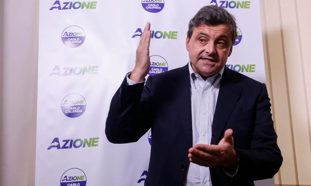 Azione scomposta: Calenda sui social prende le distanze da Cannizzaro, ma si trova isolato nel suo stesso partito\n
