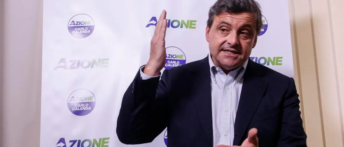 Azione scomposta: Calenda sui social prende le distanze da Cannizzaro, ma si trova isolato nel suo stesso partito\n