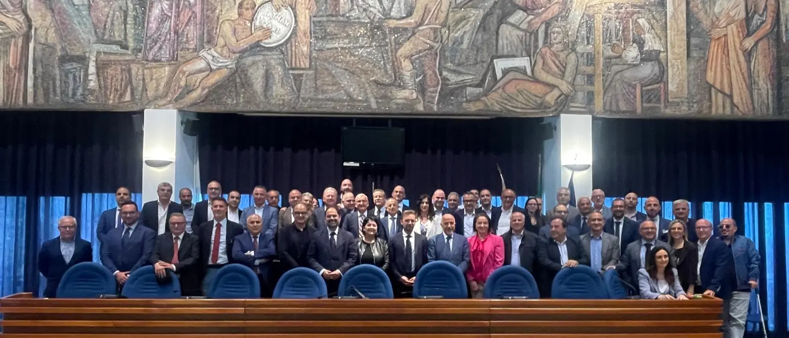Provincia di Catanzaro, l’assemblea dei sindaci saluta il Prefetto De Rosa al termine del suo mandato\n