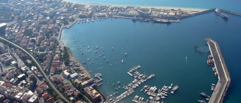 Porto di Vibo, Autorità portuale e Comune fanno il punto sui lavori da 90 milioni: banchina Cortese, varchi ed ex Civam da abbattere