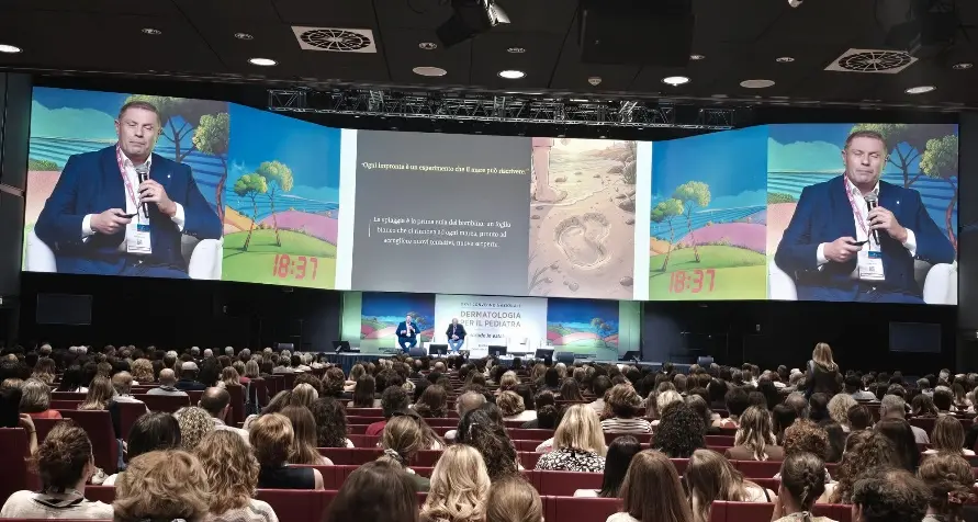 Dermatologia pediatrica, Promenzio porta a Riccione il valore dei piedi nudi sulla sabbia\n