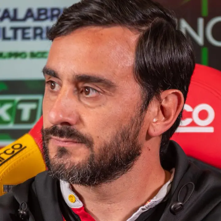 Catanzaro chiamato all’impresa a Monza, Aquilani: «Non guardiamo indietro, abbiamo un’altra possibilità»\n