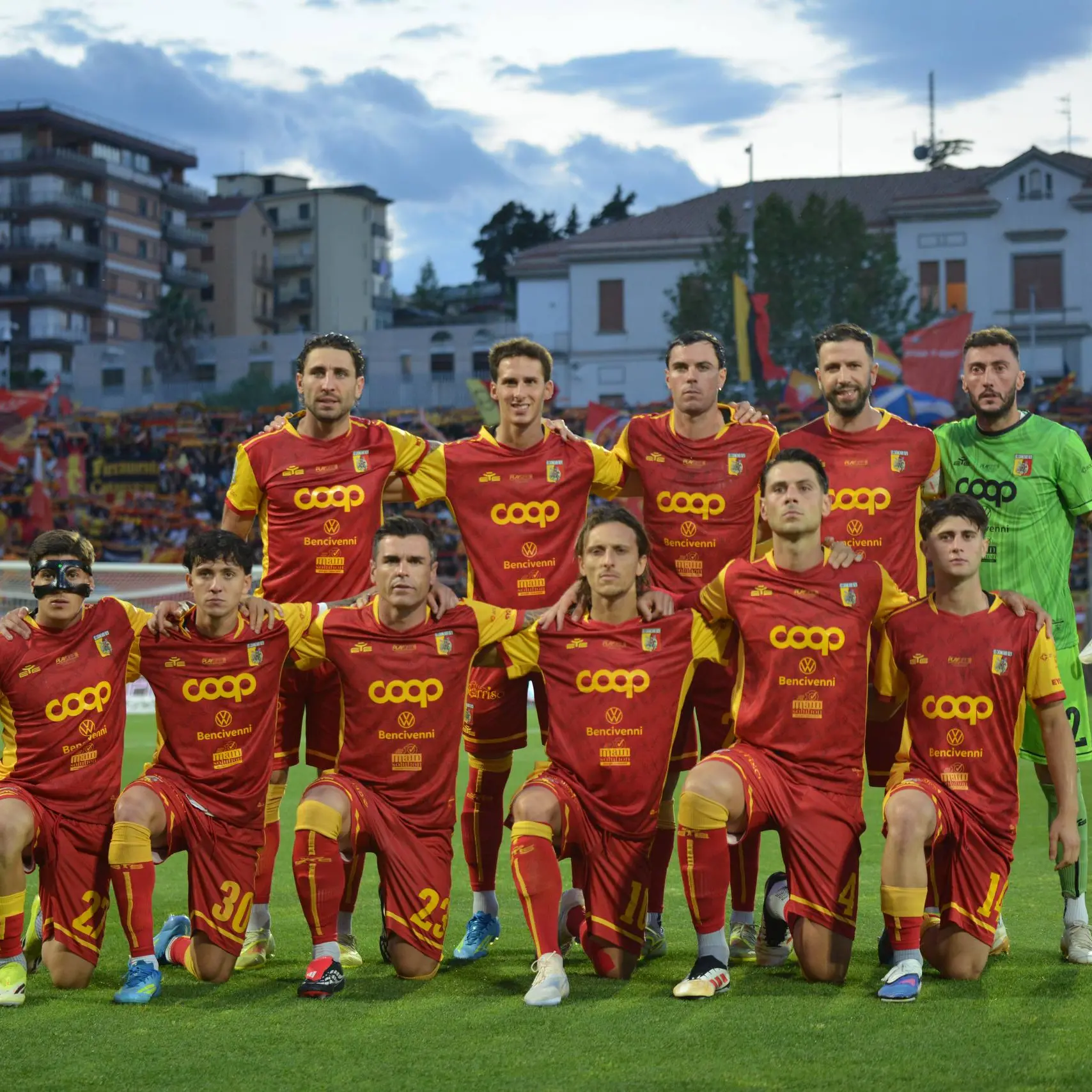 Finale playoff di Serie B: Monza vicino alla promozione, Catanzaro all’assalto. Le probabili formazioni\n
