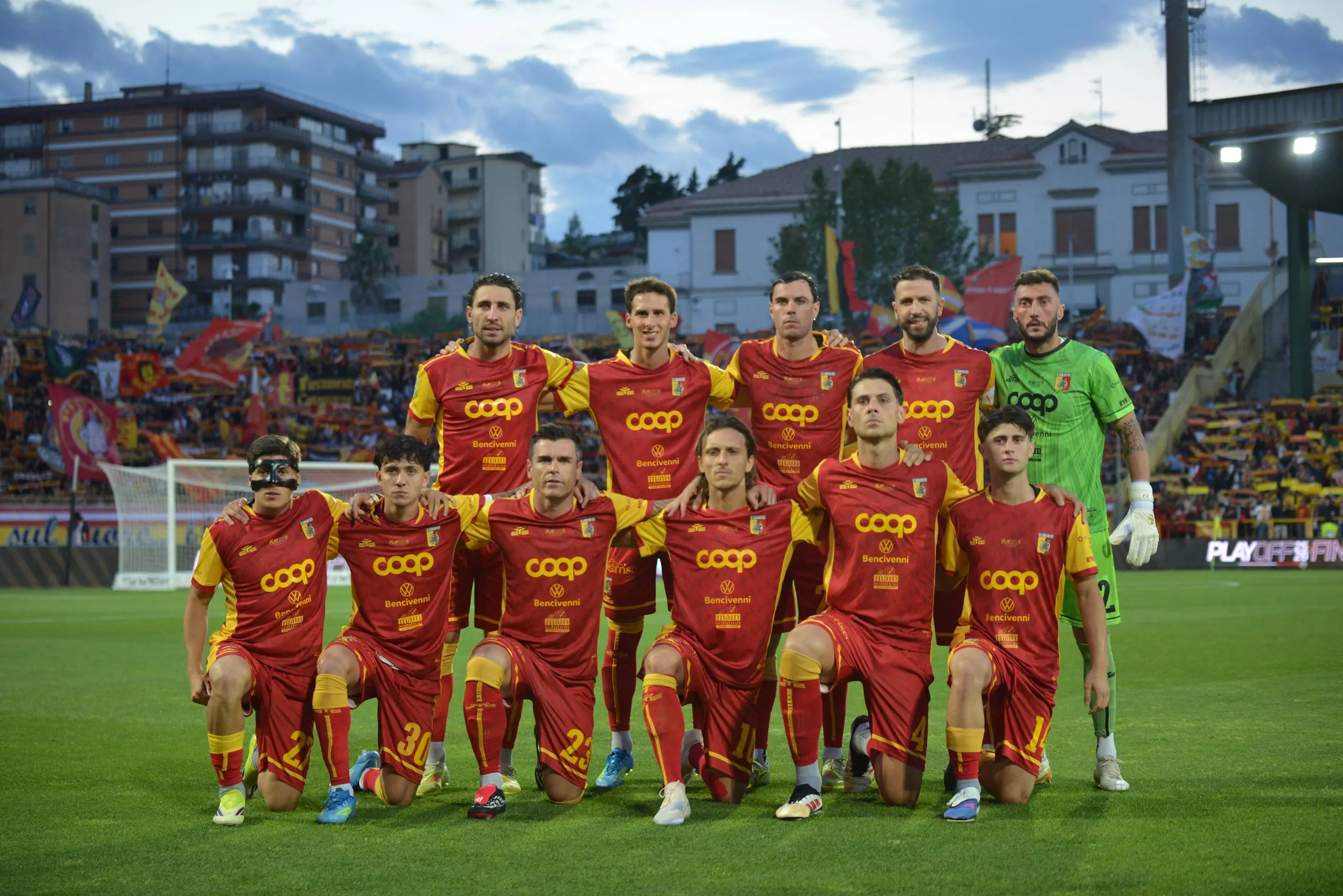 Finale playoff di Serie B: Monza vicino alla promozione, Catanzaro all’assalto. Le probabili formazioni\n