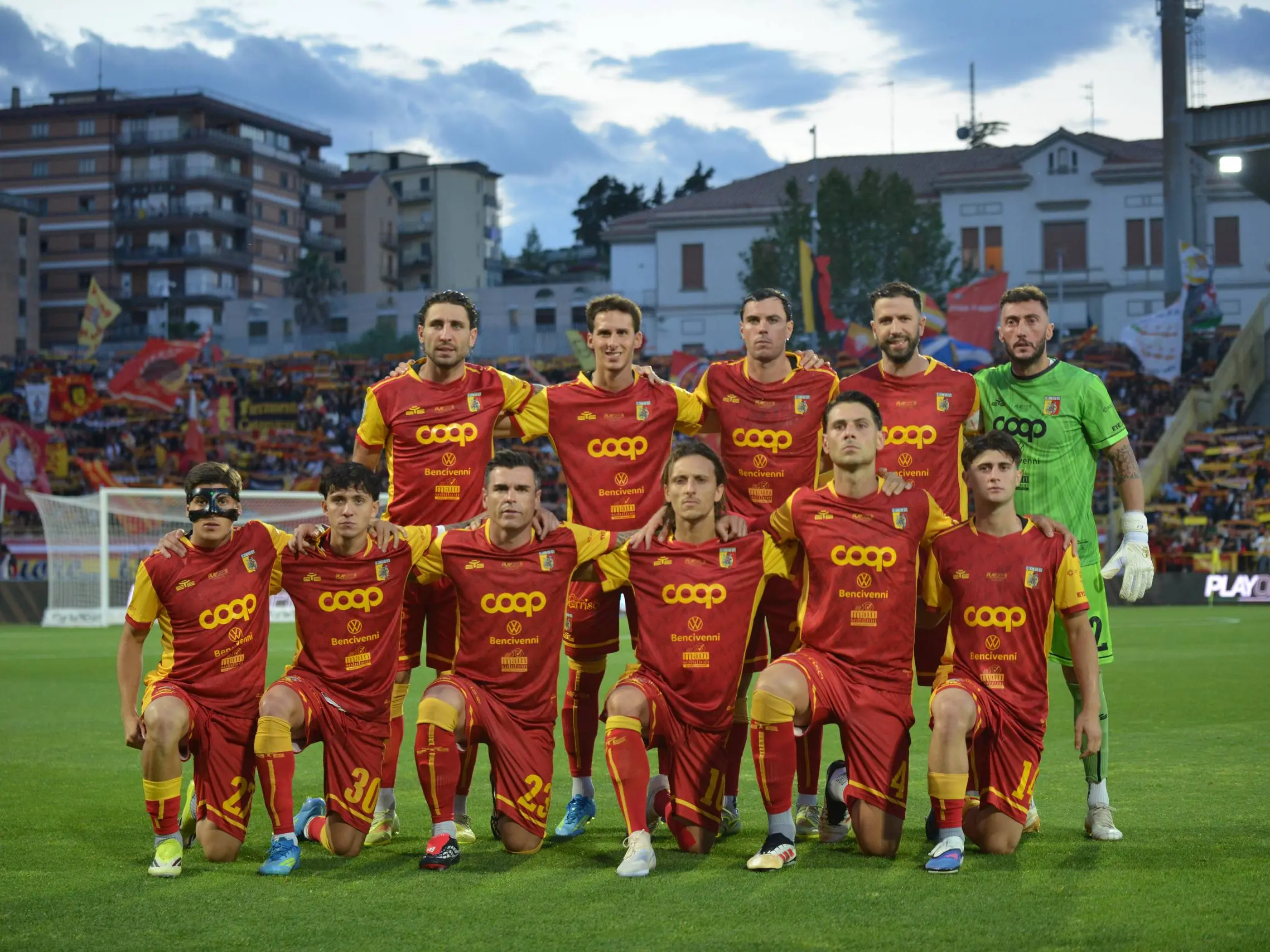 Finale playoff di Serie B: Monza vicino alla promozione, Catanzaro all’assalto. Le probabili formazioni