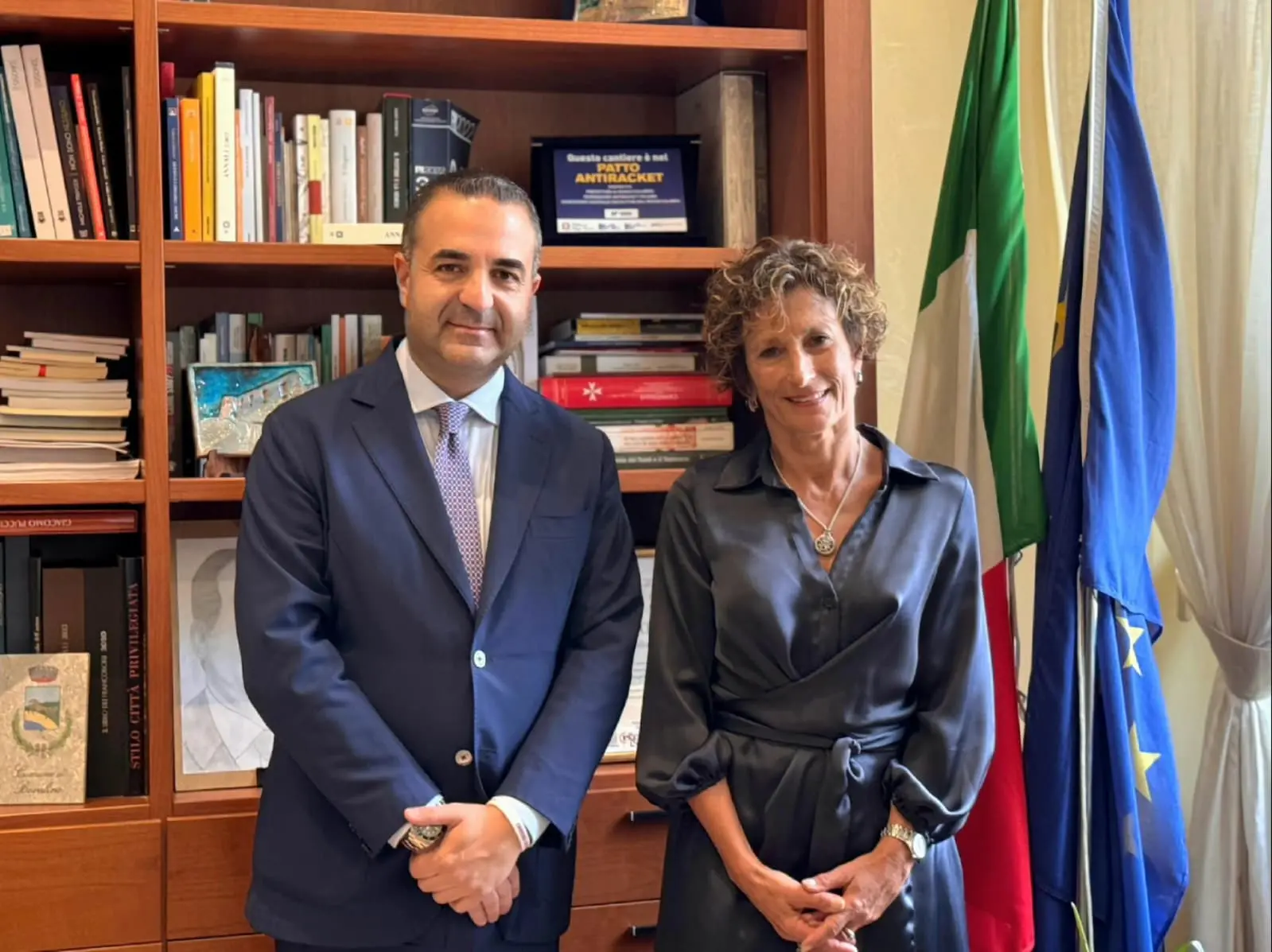 Il sindaco Cannizzaro incontra il prefetto Vaccaro: «Solo con il confronto costante e la collaborazione sinergica si individuano soluzioni»\n