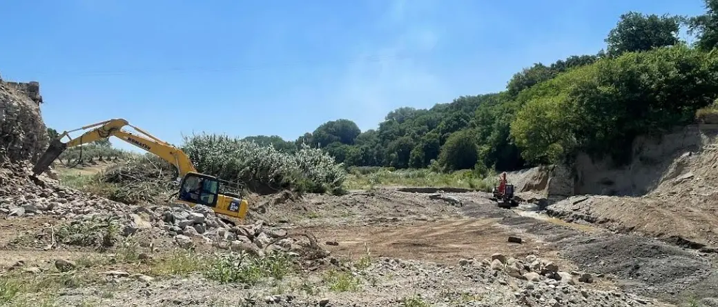 Nel Lametino\u00A0al via i lavori per il nuovo ponte sul Cottola: «Opera fondamentale per il territorio»\n