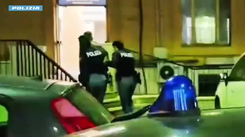 Maxi operazione antidroga della Polizia di Stato: oltre 1.300 arresti in tutta Italia, sequestrate armi, esplosivi e centinaia di chili di stupefacenti\n