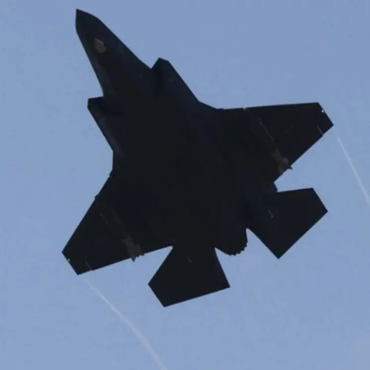 Missile iraniano colpisce base aerea in Kuwait: feriti 5 americani\n