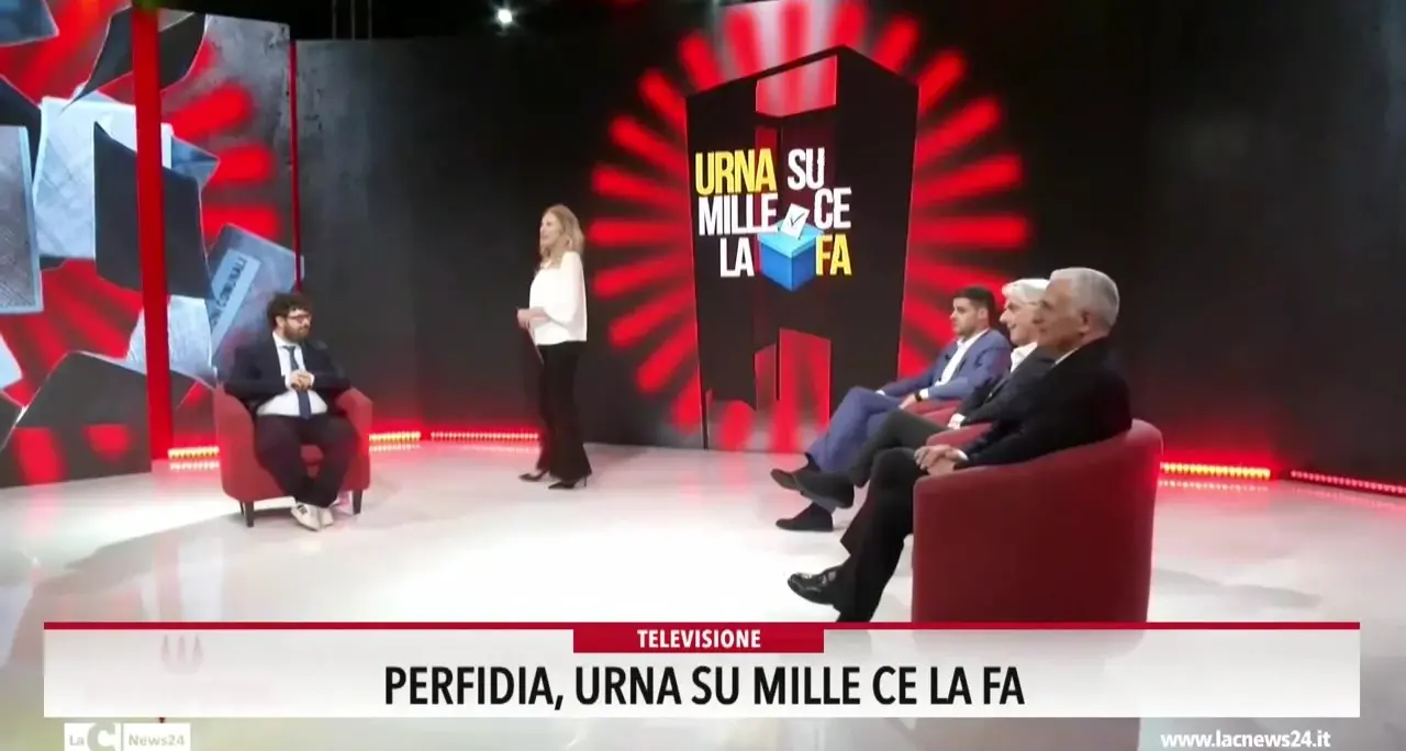 Perfidia, Urna su mille ce la fa