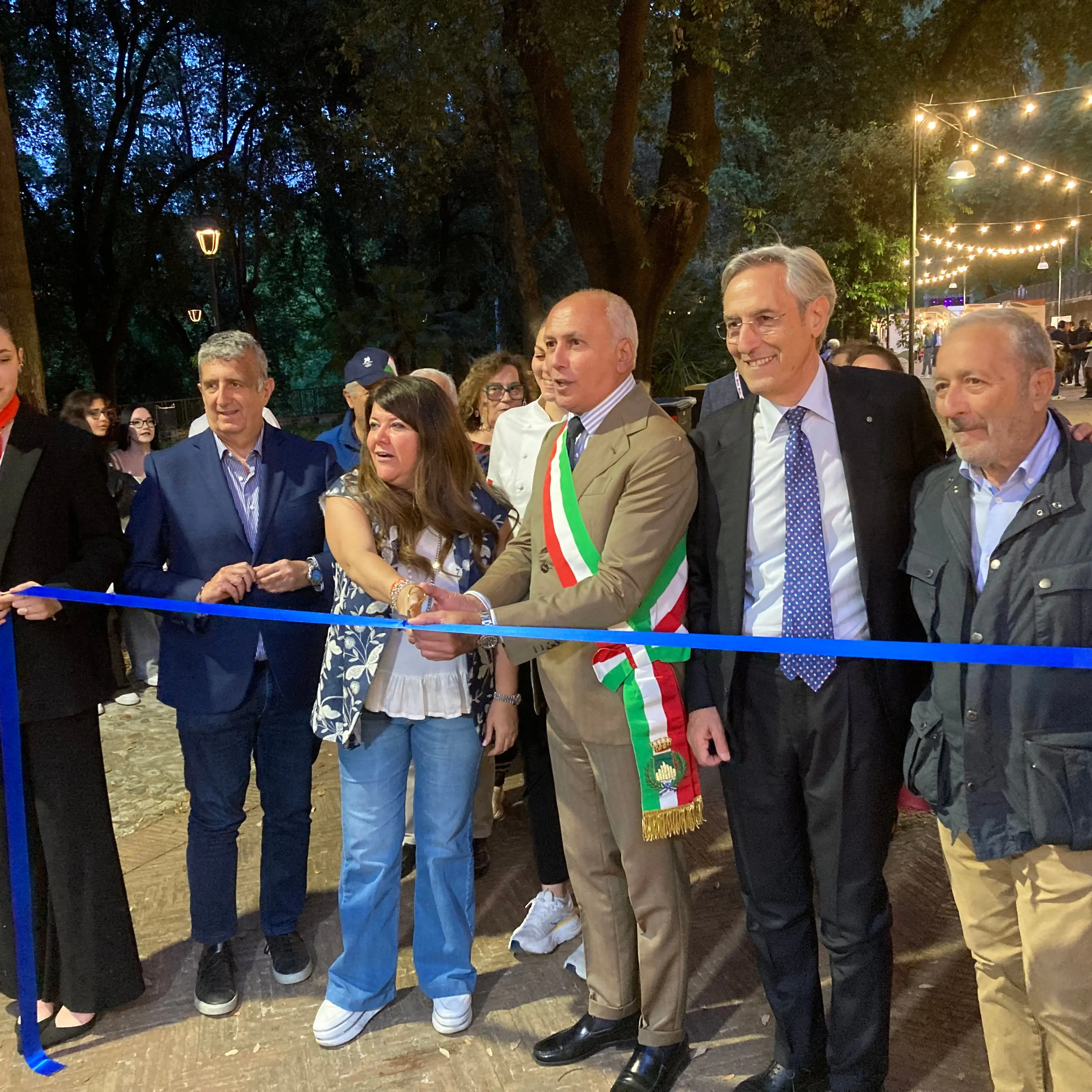 “Viaggio nelle Terre di Cosenza”, alla Villa Vecchia due serate tra vino, identità e valorizzazione del territorio\n