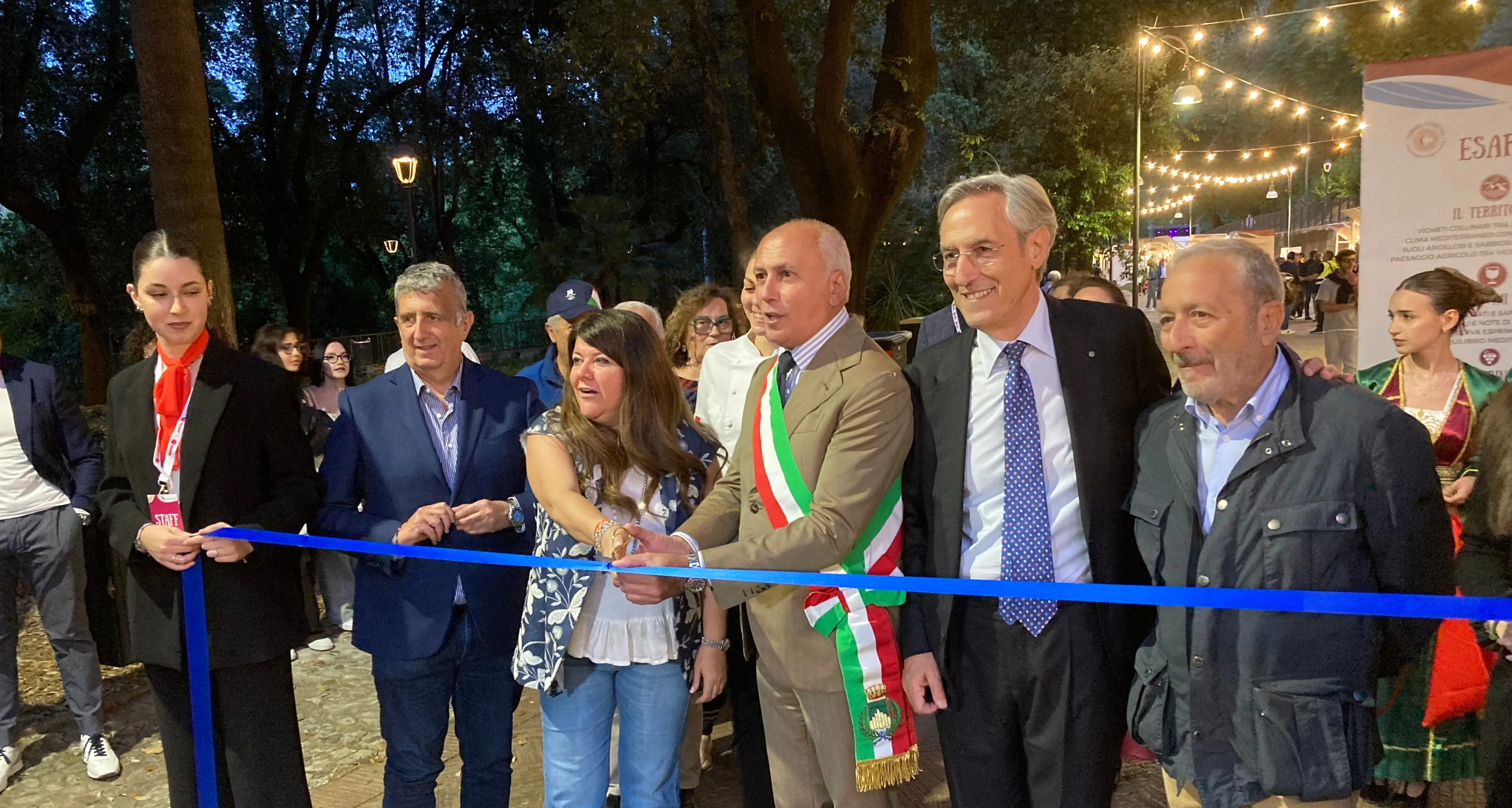 “Viaggio nelle Terre di Cosenza”, alla Villa Vecchia due serate tra vino, identità e valorizzazione del territorio\n