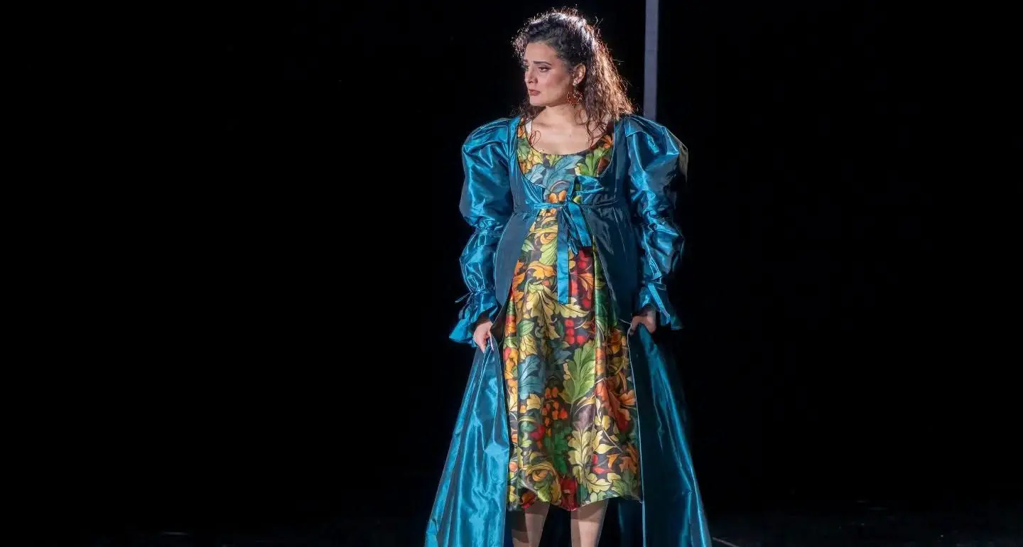 Dalla Calabria al palcoscenico della Scala: il mezzosoprano acrese\u00A0Raffaella Lupinacci conquista Milano\n\u00A0\n