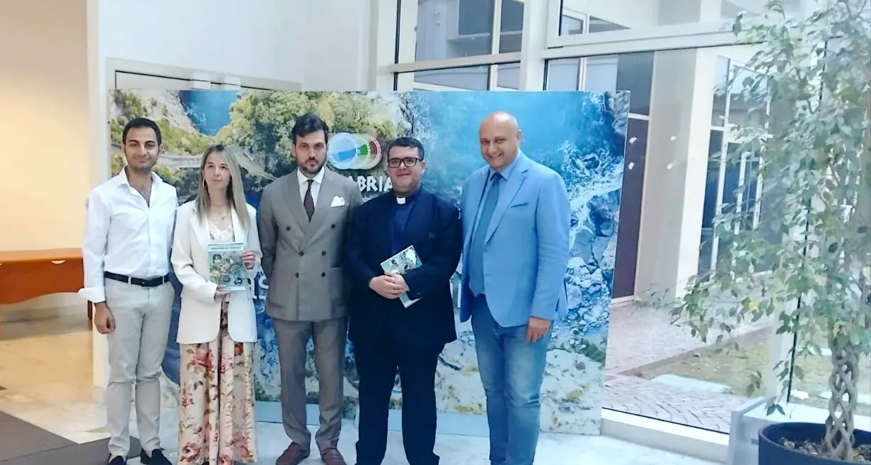 In attesa di approdare in Vaticano, alla cittadella di Catanzaro\u00A0la presentazione dell’ultima opera di Federico Ferraro\n