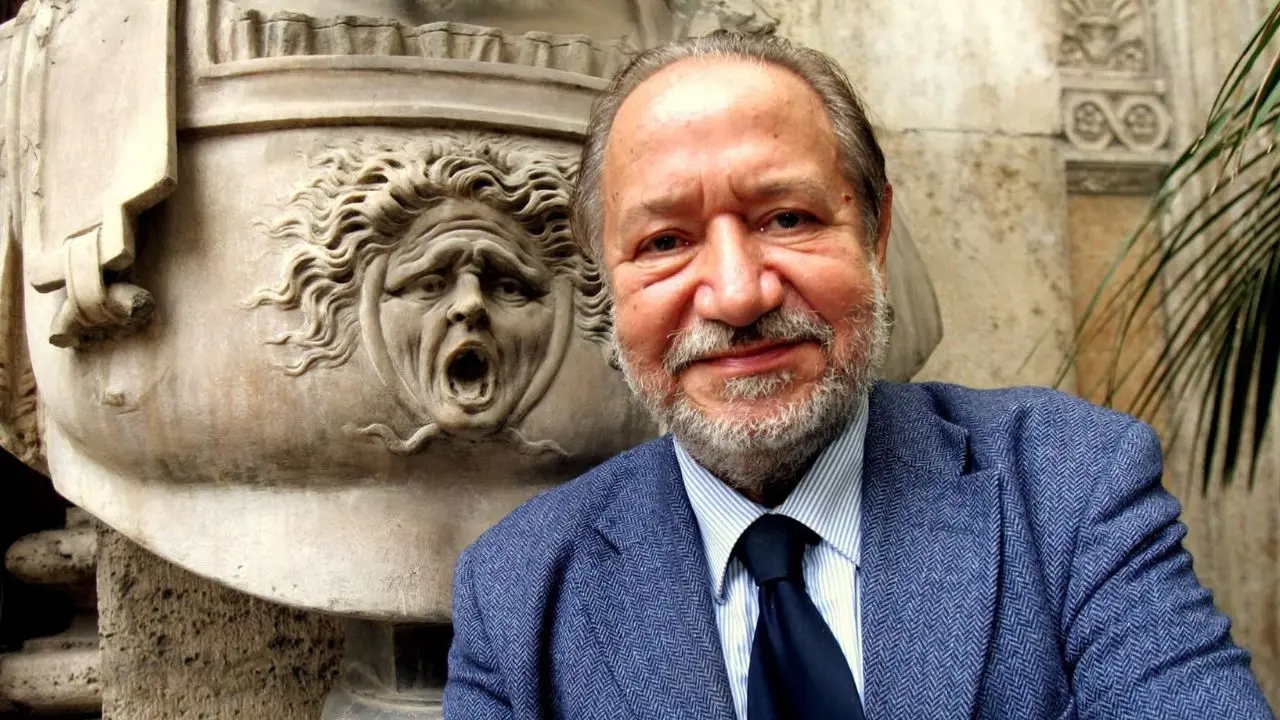 <p>Luigi Maria Lombardi Satriani</p>\\n