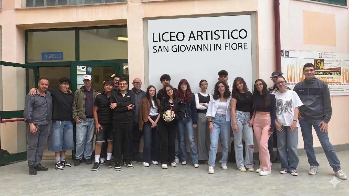 L'arte del liceo artistico di San Giovanni in Fiore omaggia lo Stato: gli studenti pronti all'incontro con il prefetto di Cosenza\n