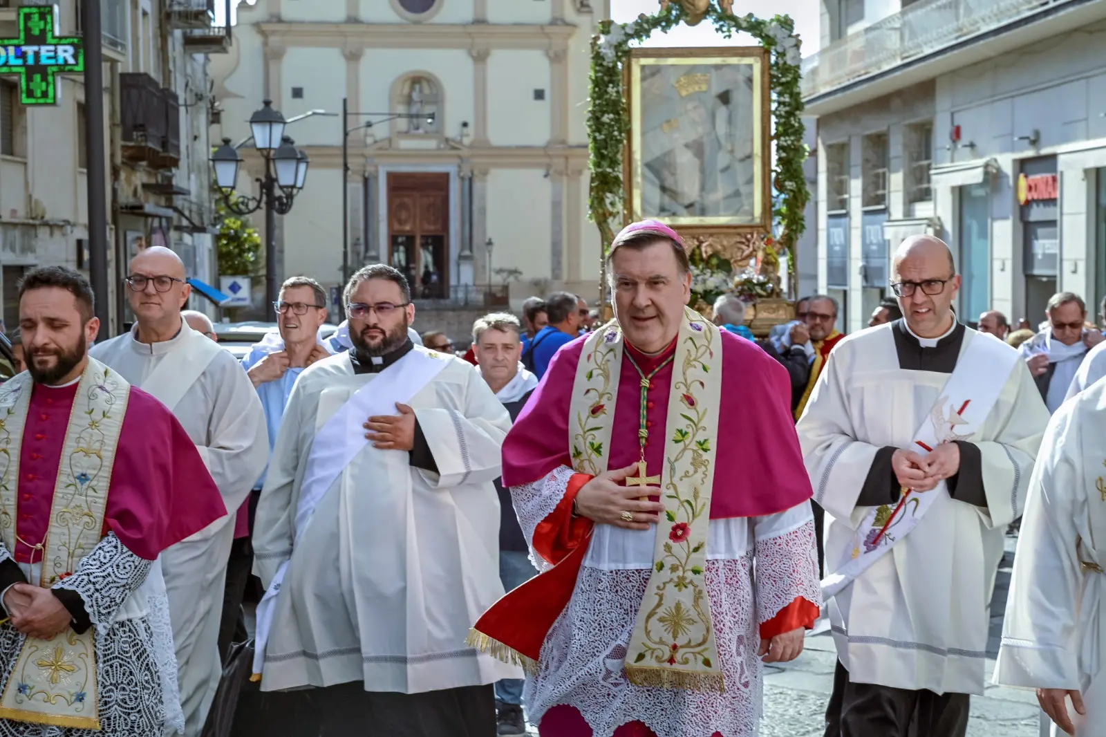 Calorosa accoglienza in Città per il Quadro della Madonna di Porto: «Maria è qui in mezzo a noi»