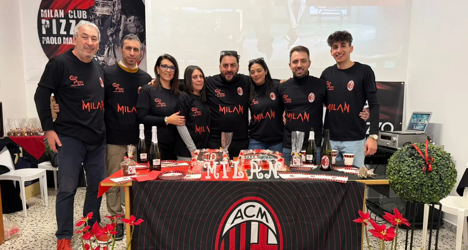 Milan Club Pizzo, la gioia per i\u00A090 tesserati e\u00A0l’amarezza per il campionato: «I tifosi meritano rispetto»\n