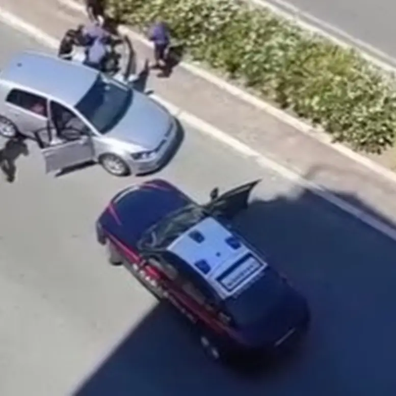 Gioiosa, non si ferma all'alt dei carabinieri: bloccato dopo un folle inseguimento\n\n\n