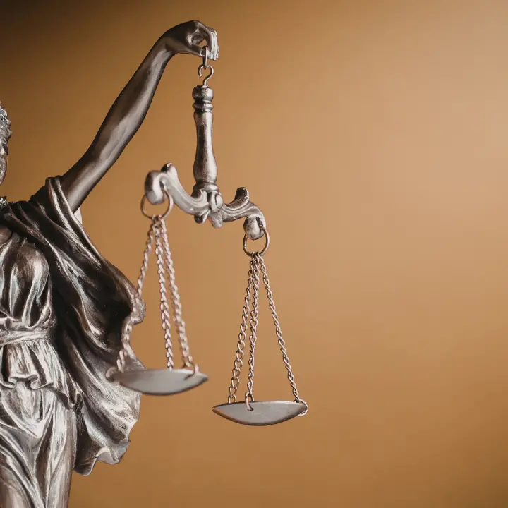 Vittima di una rissa a Pizzo si ritrovò indagato e arrestato in Rinascita Scott: lo Stato deve risarcirlo per «colpa grave dei magistrati»\n