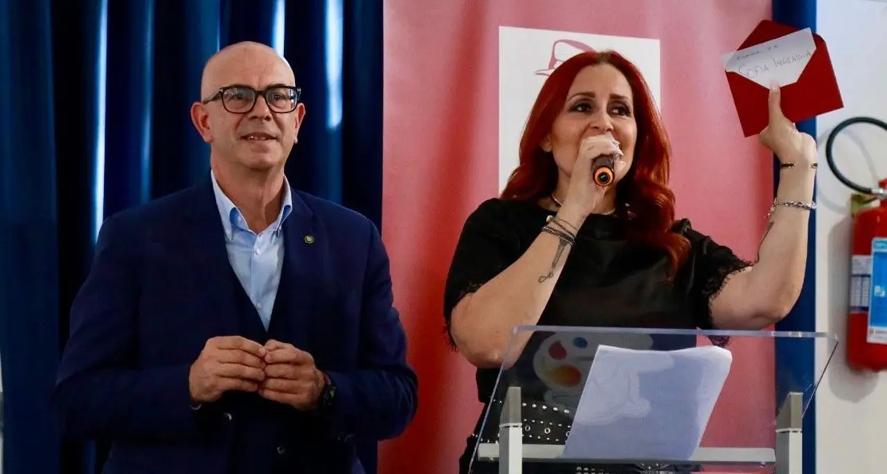 Grande partecipazione alla Cerimonia della Borsa di Studio “Francesco Napoli”\n