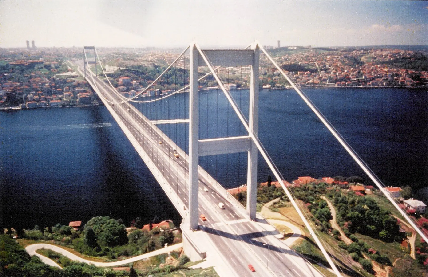 Ponte sullo Stretto, l'Ue rivuole 12 milioni: il bilancio svela ritardi, contenziosi e incognite sul maxi progetto\n