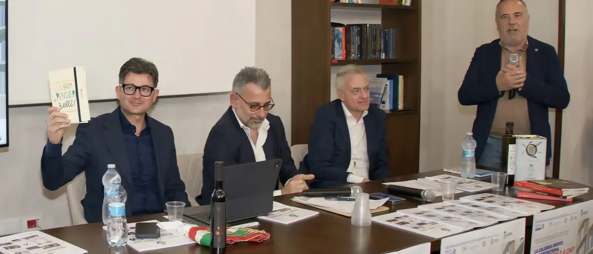 Caloveto inaugura la nuova biblioteca comunale e rilancia l’entroterra calabrese che cambia\n