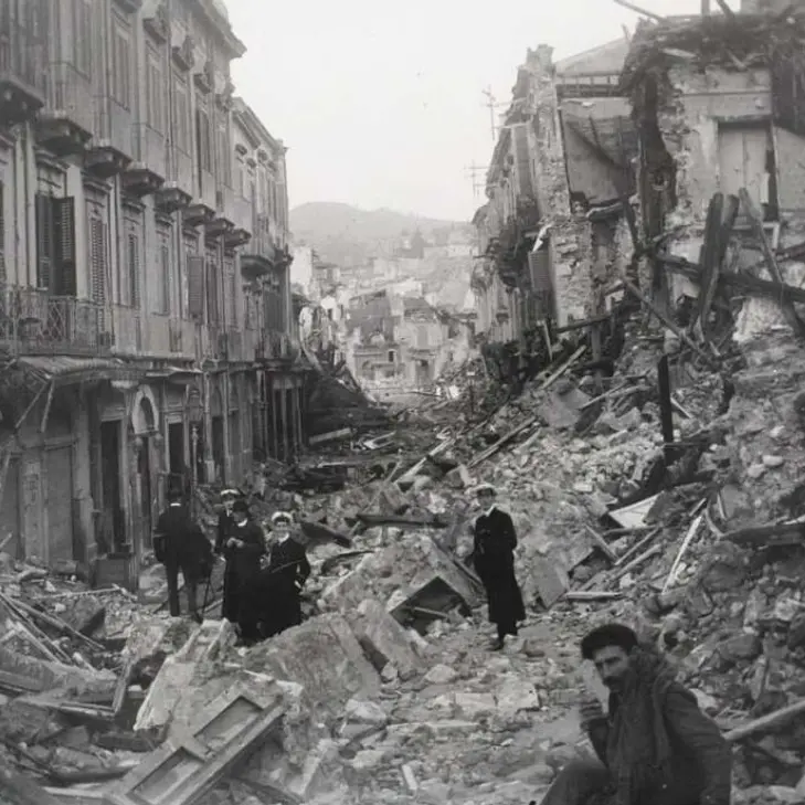 <p>Terremoti, la lezione dimenticata dei Borbone: così la Calabria perse per strada il prezioso regolamento del 1783</p>