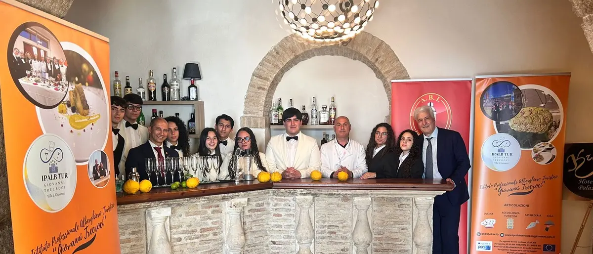 Gli allievi dell'ipalb\u00A0Trecoci\u00A0di\u00A0Villa\u00A0 all'anteprima di Scilla cuore\n