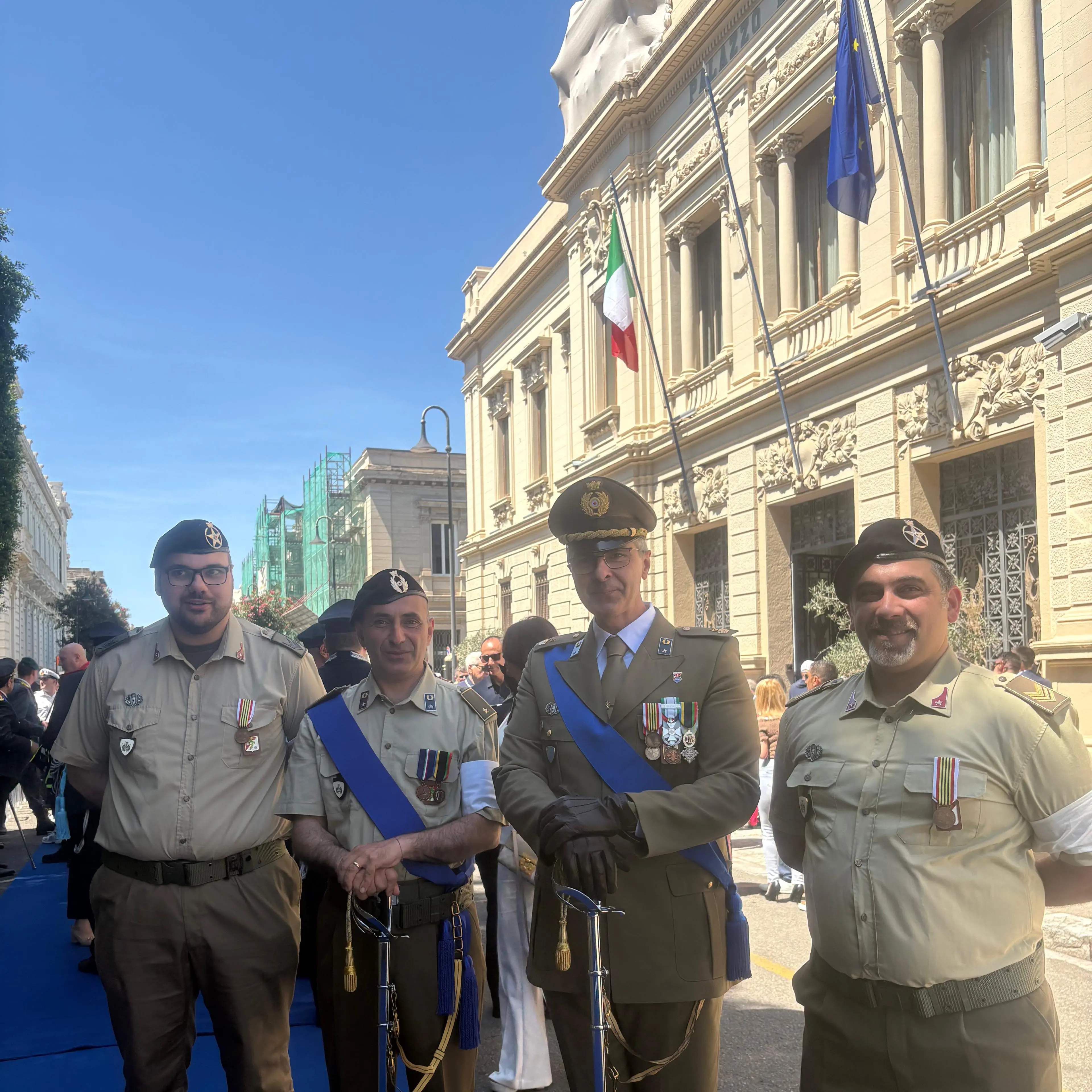 Dalle piazze della Calabria ai Fori Imperiali, il Corpo Militare della Croce Rossa celebra la Repubblica con una presenza diffusa e simbolica sul territorio\n