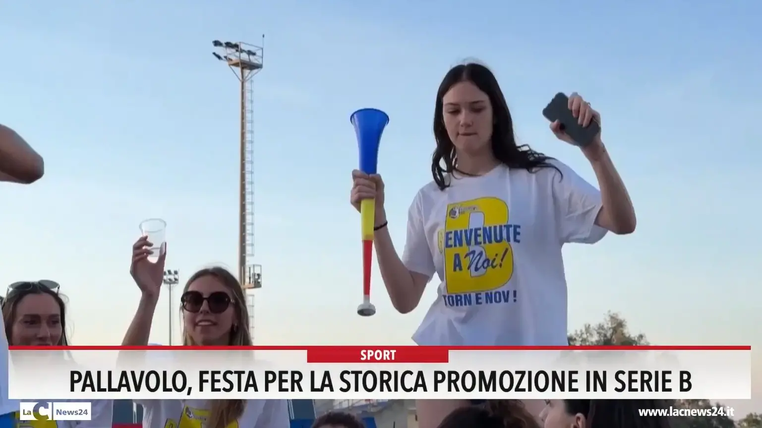 Pallavolo, festa per la storica promozione in serie B