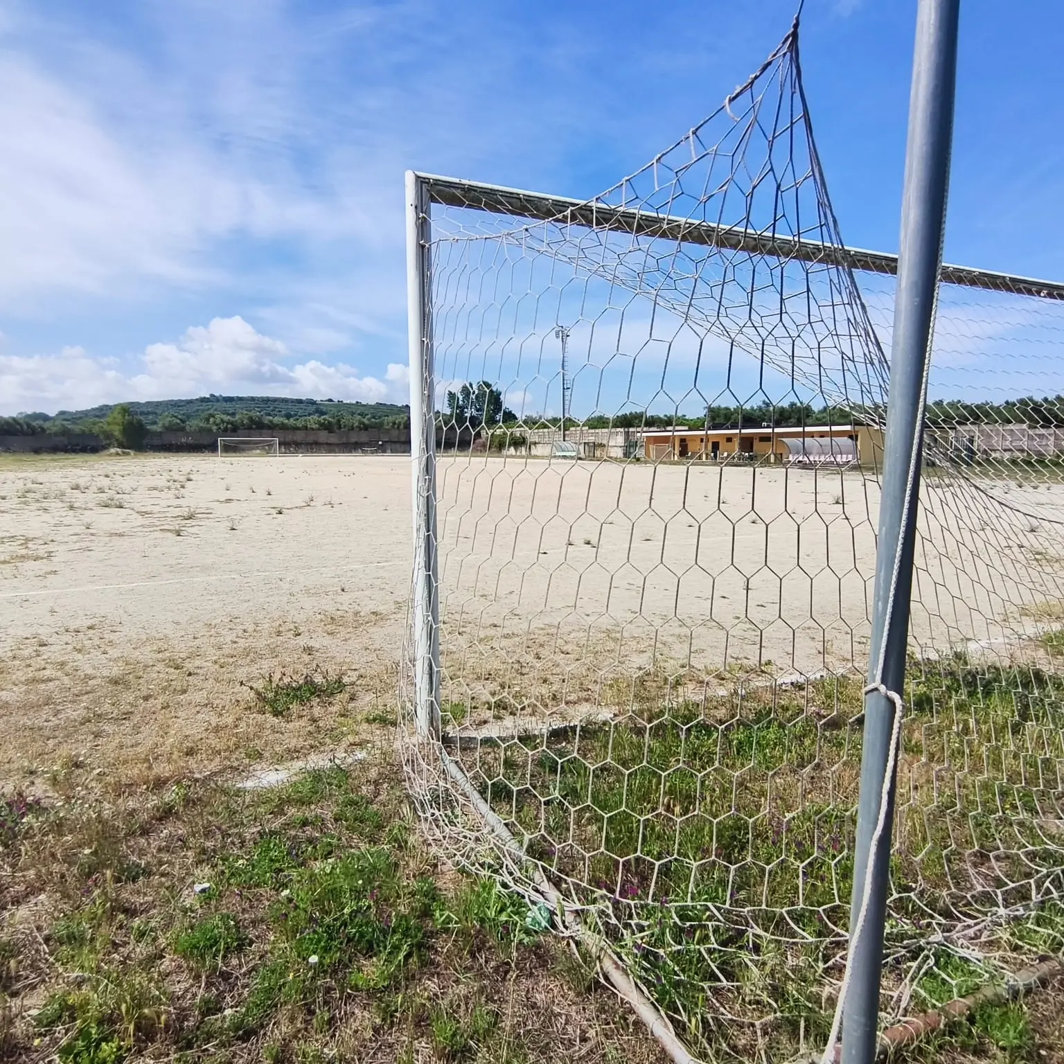 Impianti sportivi, 14 milioni di euro per tredici Comuni calabresi: importi e progetti finanziati\n