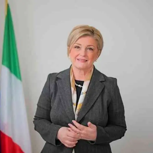 Caporalato e sfruttamento dei braccianti, la ministra Calderone domani un vertice a Reggio