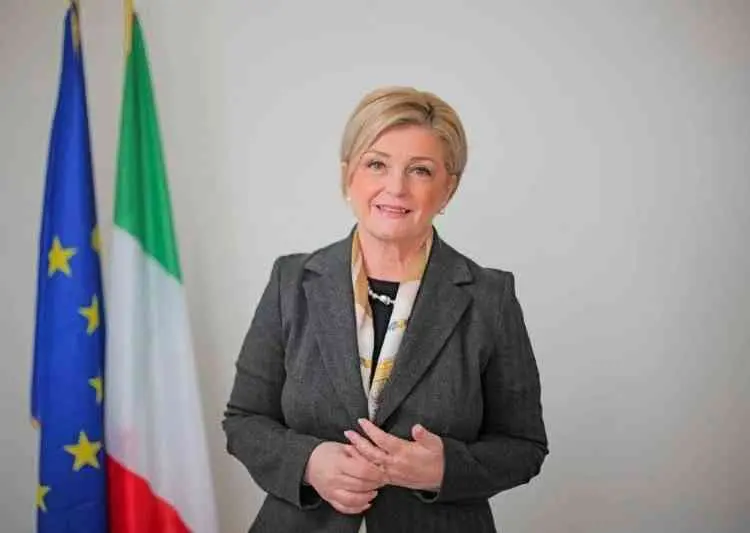 Caporalato,\u00A0la ministra Calderone domani in prefettura per un vertice\u00A0sullo sfruttamento dei braccianti\n